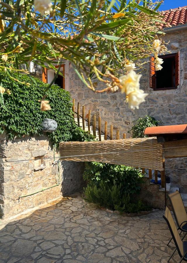 Holiday Home Hauser Vrbanj Esterno foto
